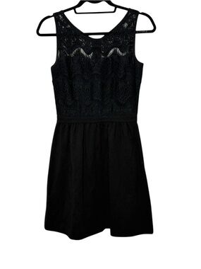 Lilly Pulitzer Dress Womens XS Black Lace Bodice Fit & Flare Party Style